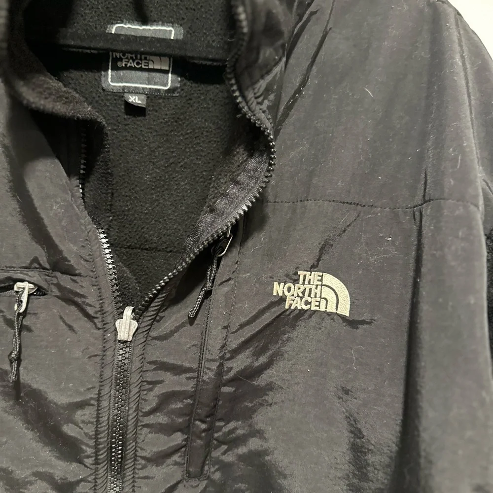 The North Face Denali Fleece Jacket Mens XL Black Full Zip Coat.